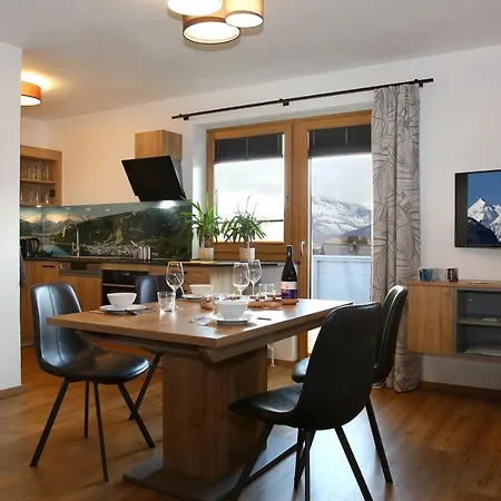 Alm Appartements Zellamsee *